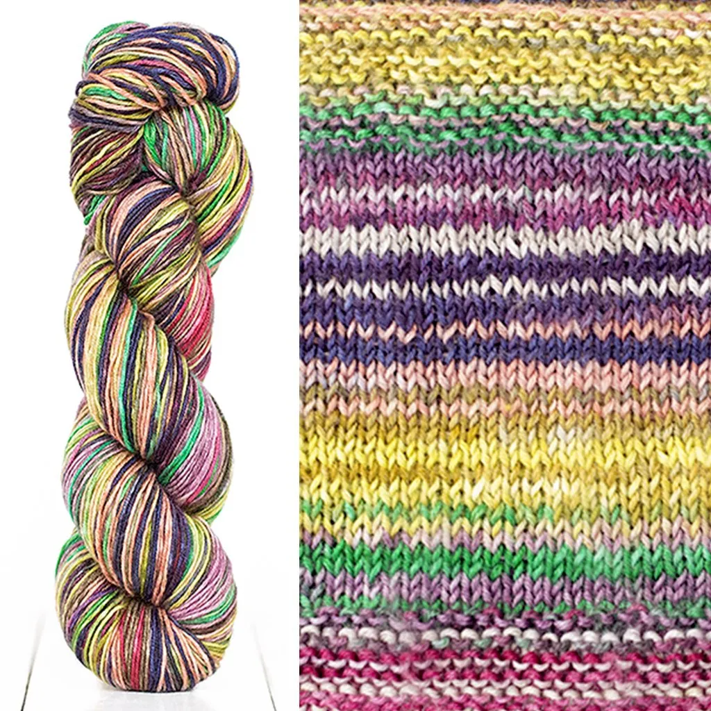 Chevron Scarf Kit in Uneek Fingering