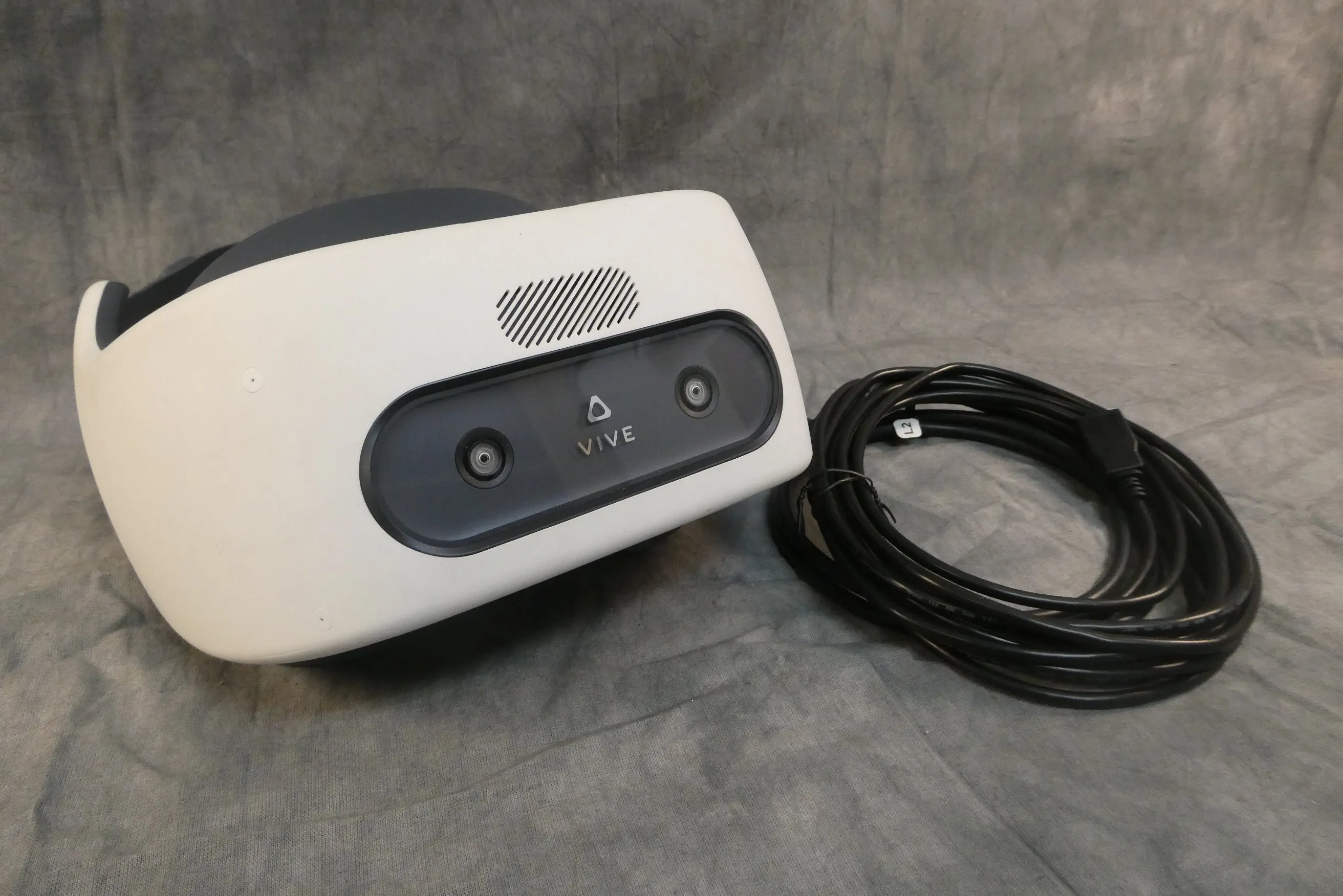 HTC Vive Focus Plus VR Headset Set