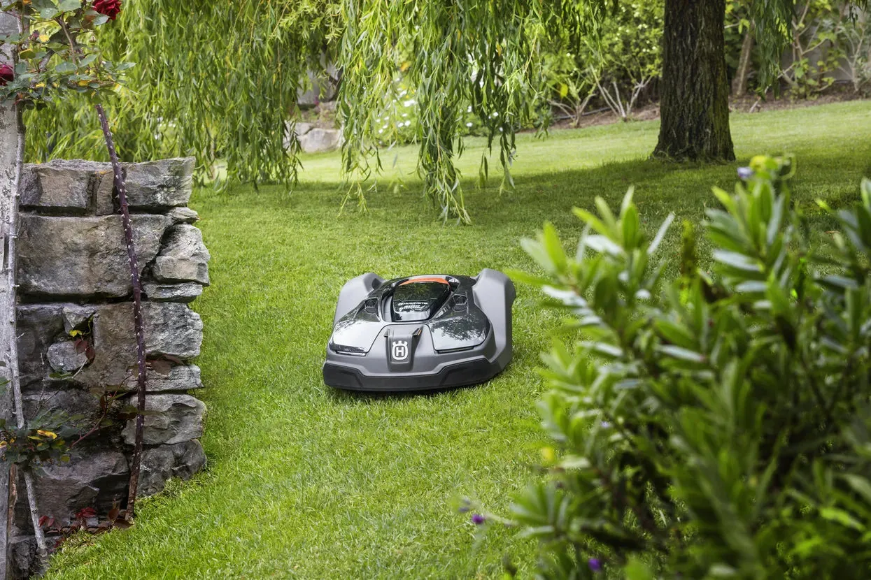 HUSQVARNA 450X AUTOMOWER® WITH FREE LARGE INSTALL KIT (limited stock)